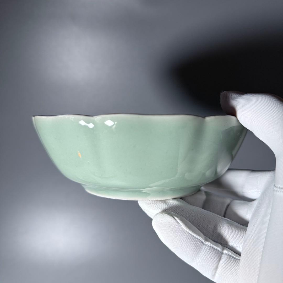 紫田コレクション！　1700年〜1740　青磁三果文輪花鉢　五客　図録掲載品