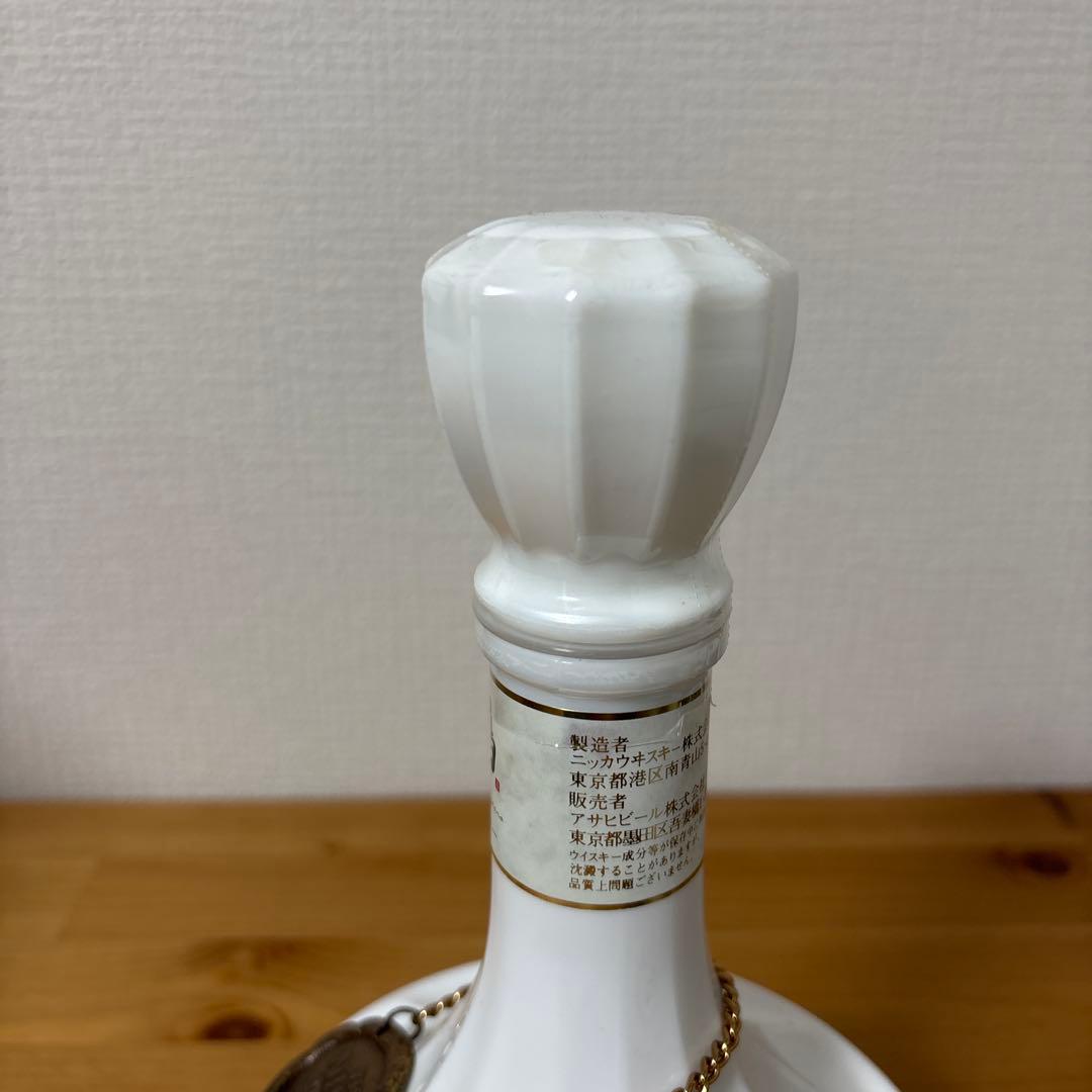 ニッカウイスキー　鶴17年　700ml 陶器ボトル　未開封