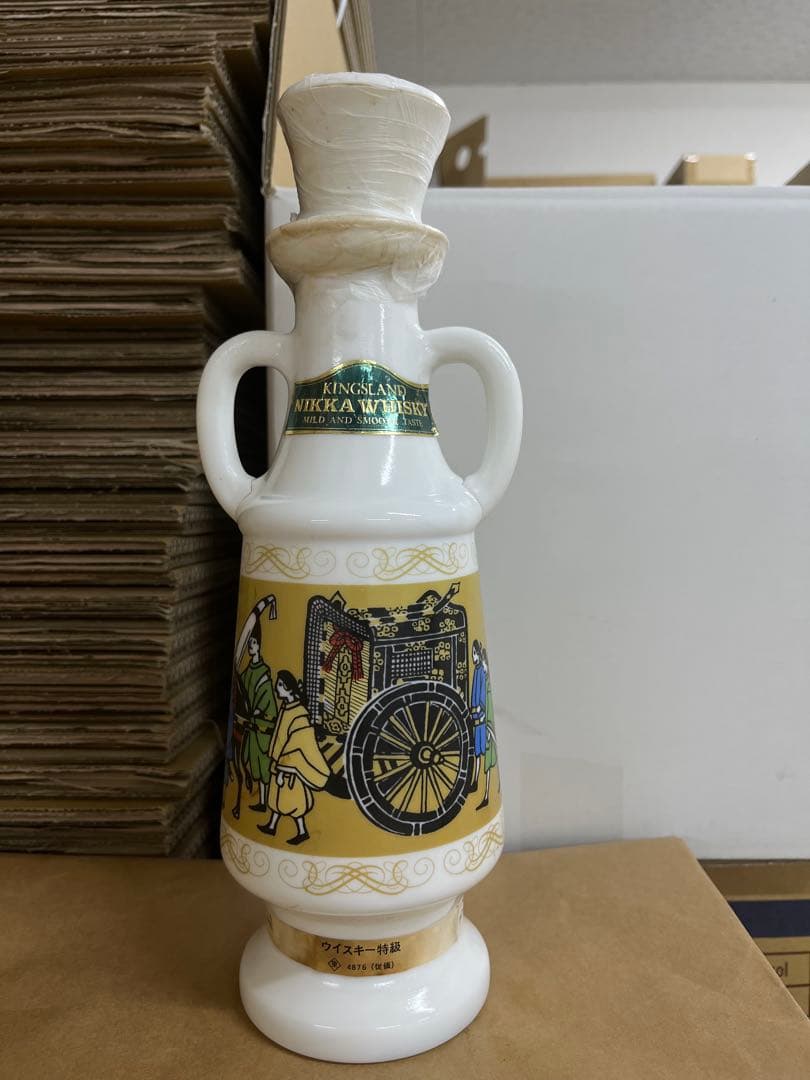 1994年製 陶器ウイスキー壺 騎馬デザイン720ml 43%