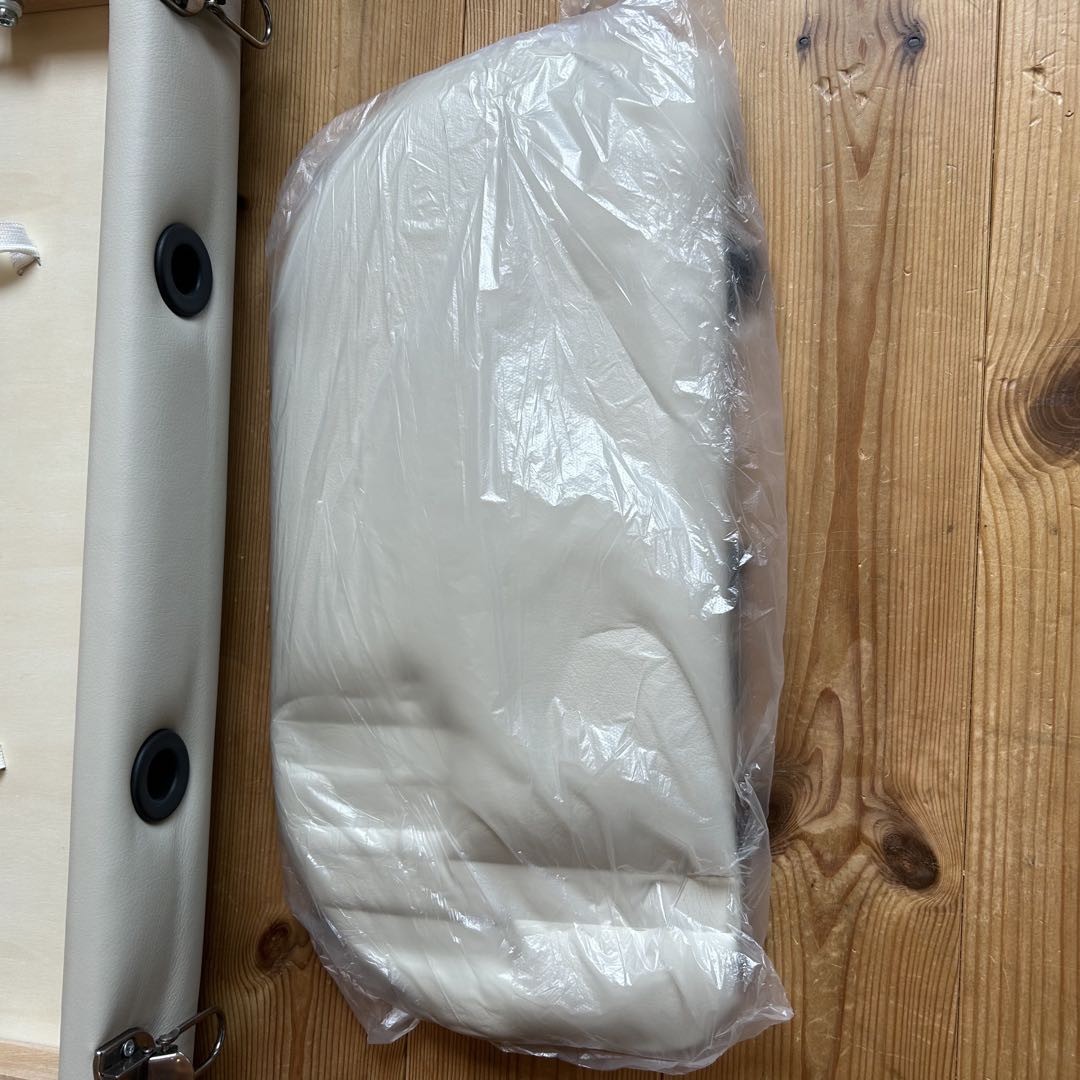 ★ETBELLA 折りたたみ マッサージベッド ★