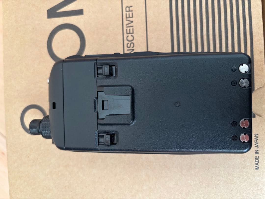 五*味様 ICOM ID-52 エアバンドスペシャル　トランシーバー