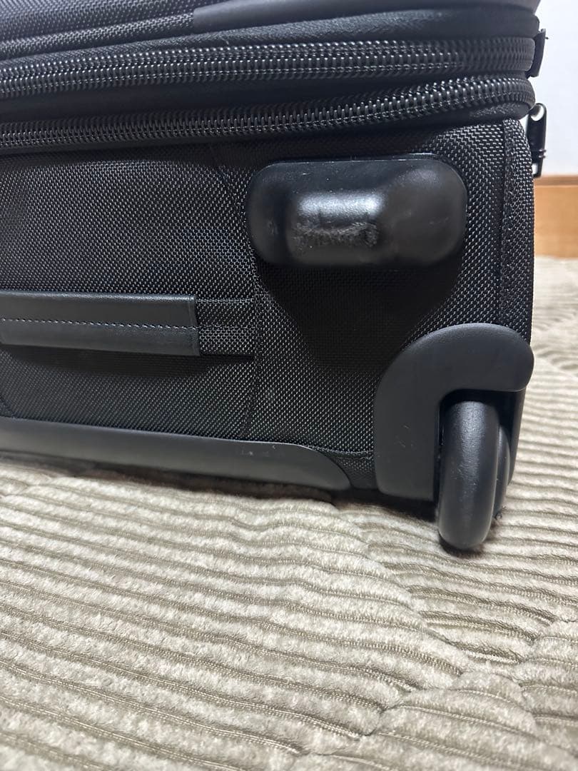 【未使用級】TUMI 22018DH トゥミ　キャリーケース　TSAロック付き