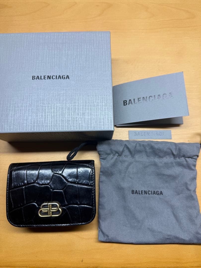 BALENCIAGA 三つ折財布 ロコ型押しミニ財布