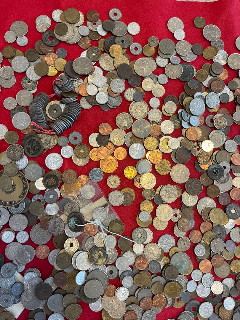 外国硬貨　日本古銭　貨幣　硬貨　記念　他　いろいろ　約10.8kg