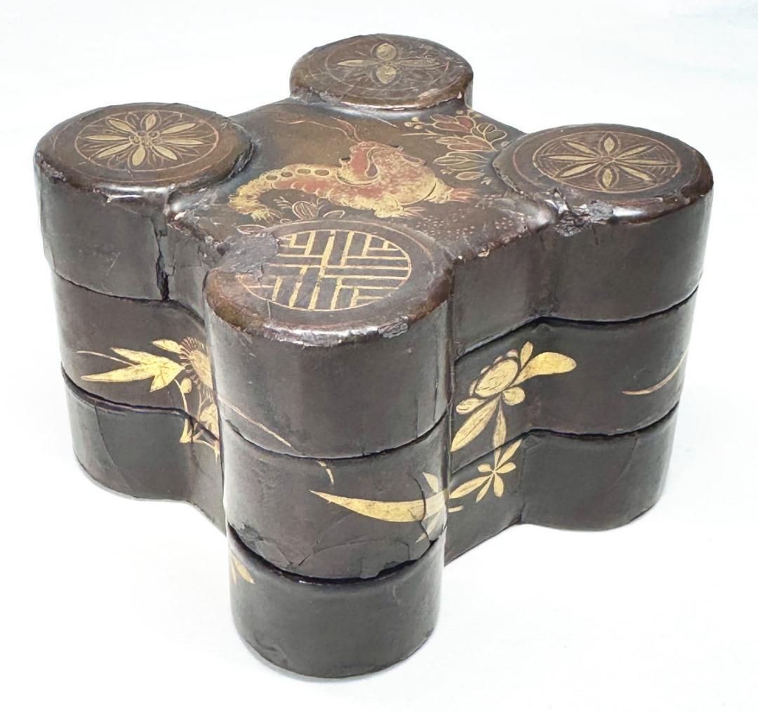 明末清初時代 木製珍獣花草文蒔絵二段小物入れ 漆器 時代物 唐物 WWWT084