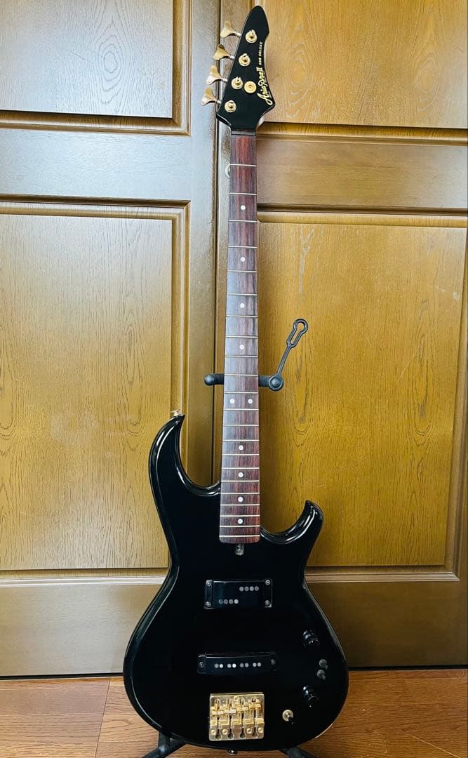 AriaProⅡ RSB DELUXEエレキベース　ビンテージ