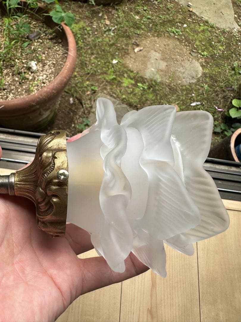 1920年代 フランス アンティーク アプリカシオン 可愛い薔薇のアトリエランプ