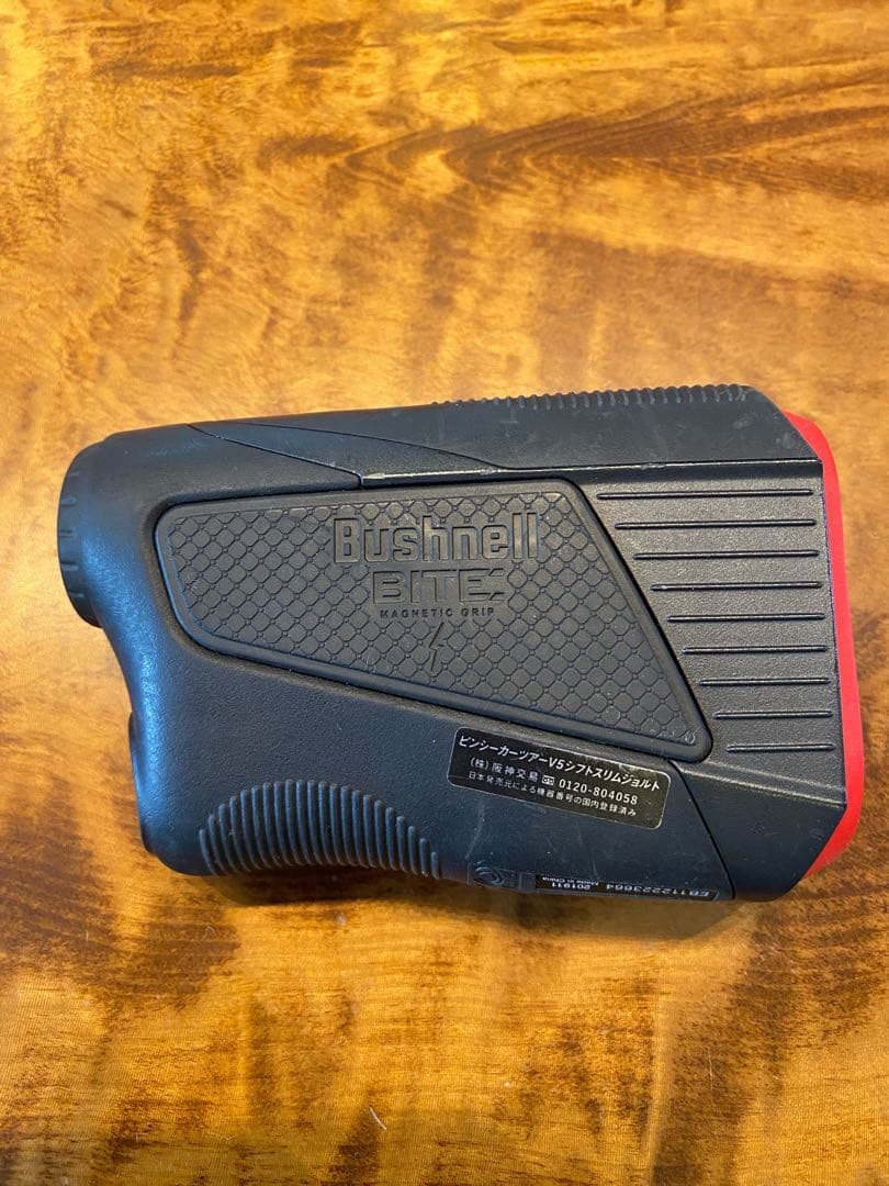 Bushnell ゴルフ用距離計 Tour V5 ケース付き