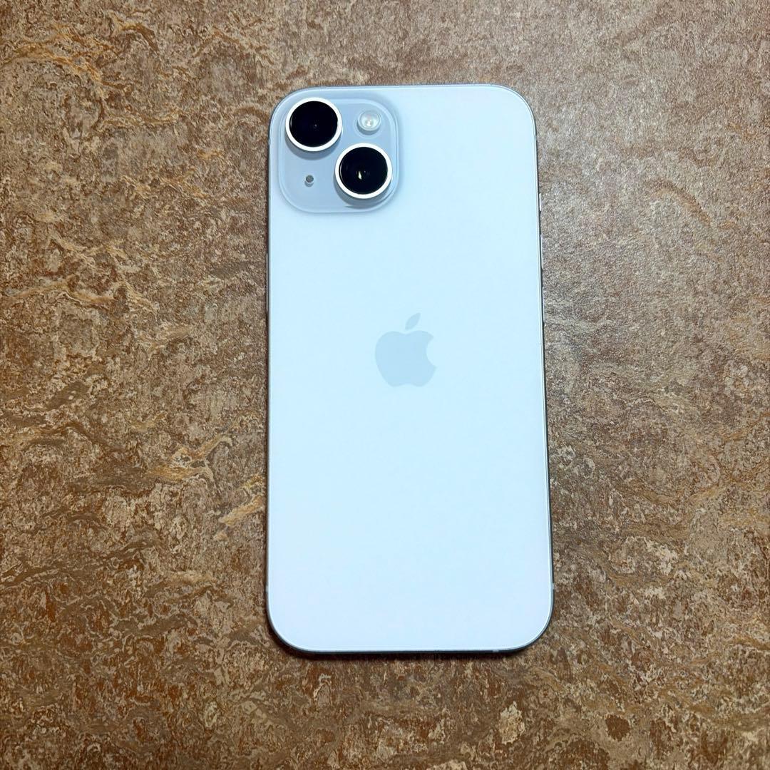 Y*a様 【美品】【即日発送】iPhone15 256GB ブルー　本体　SIM