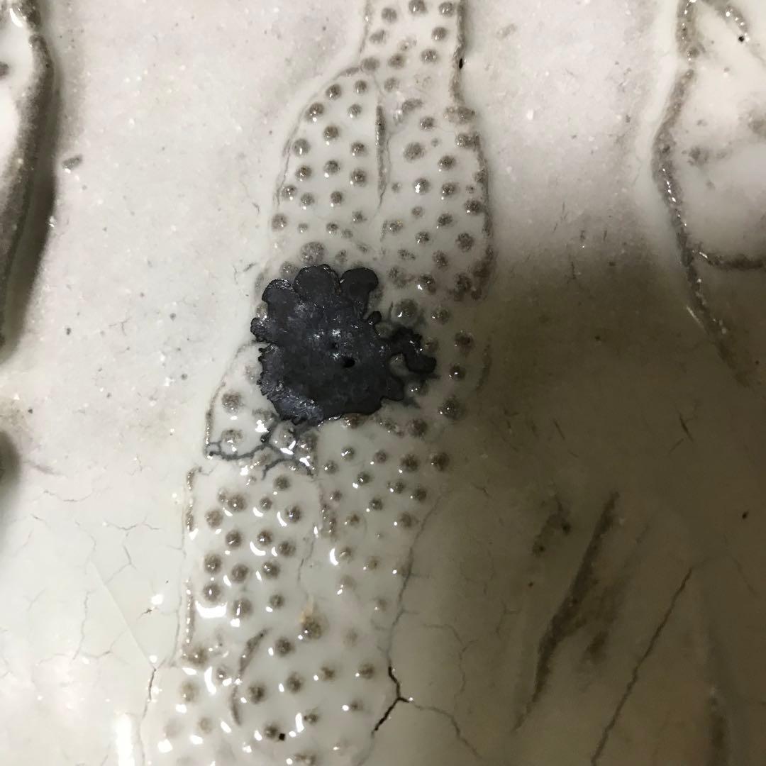 大皿　アンティーク　山上憲一　粉引貼草文大皿　直径41.5ｃｍ