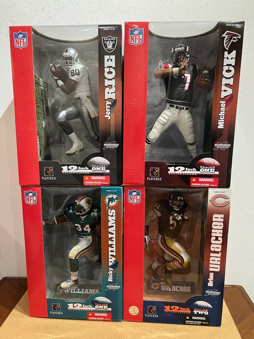 NFL フィギュア 4体セット 12インチ