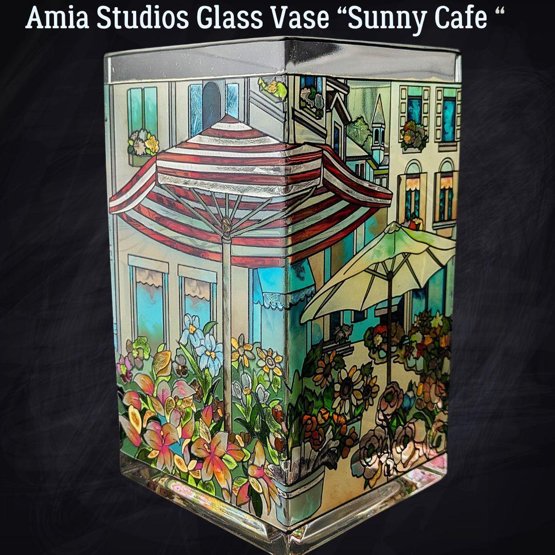 Amia Studios ステンドグラス風ガラス花瓶 ヨーロッパのカフェ街並み