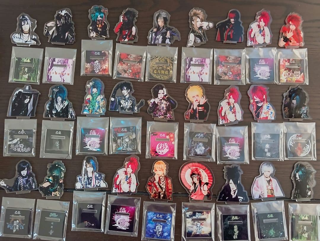 己龍　歴代衣装胸像　アクリルスタンド　アクスタ