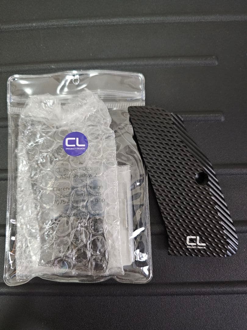 ［希少品］CL製　CZ SHADOW2　グリップパネル Carbon8