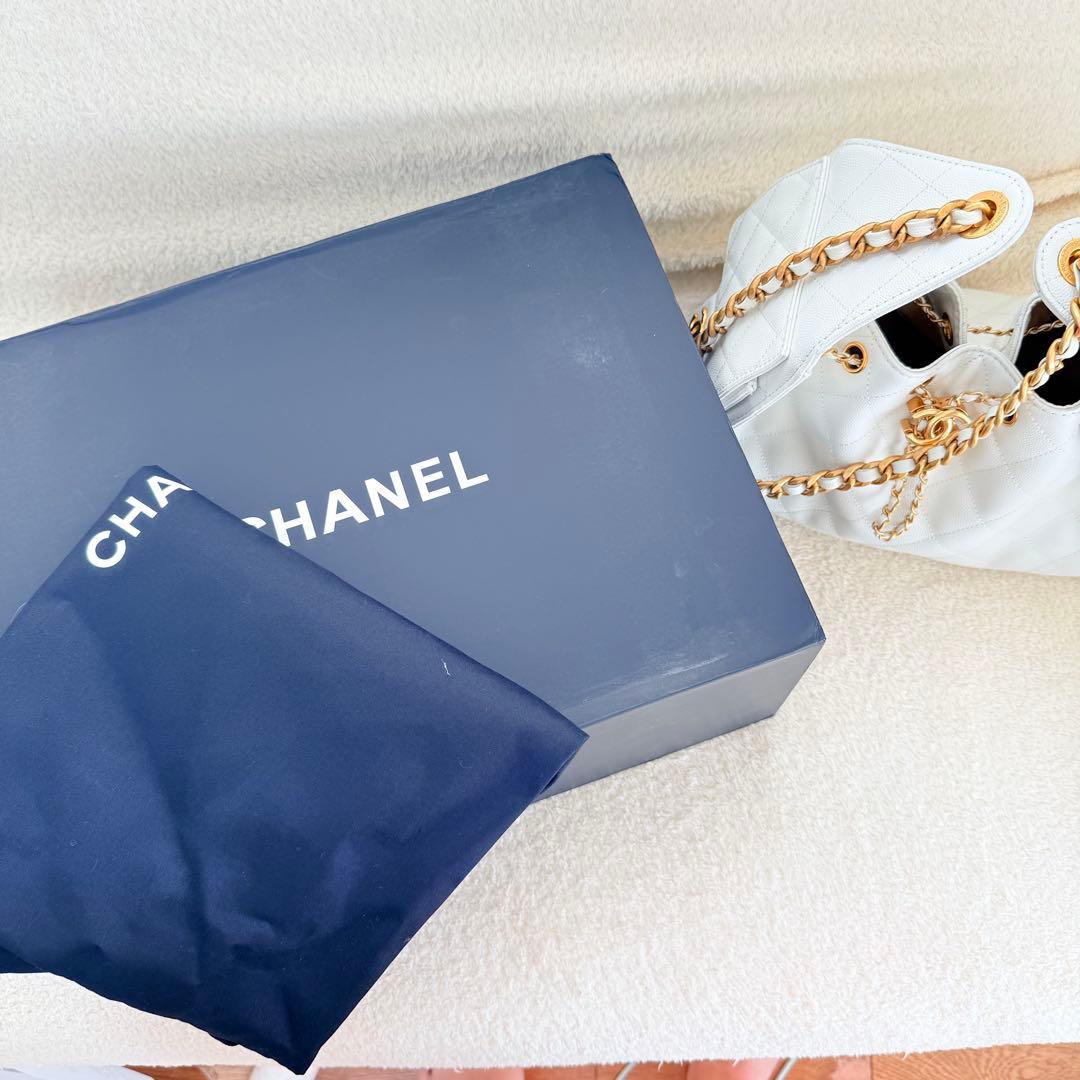 CHANEL キルティング ショルダーバッグ