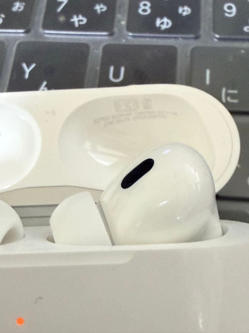 AirPods Pro 第二世代　Lightning