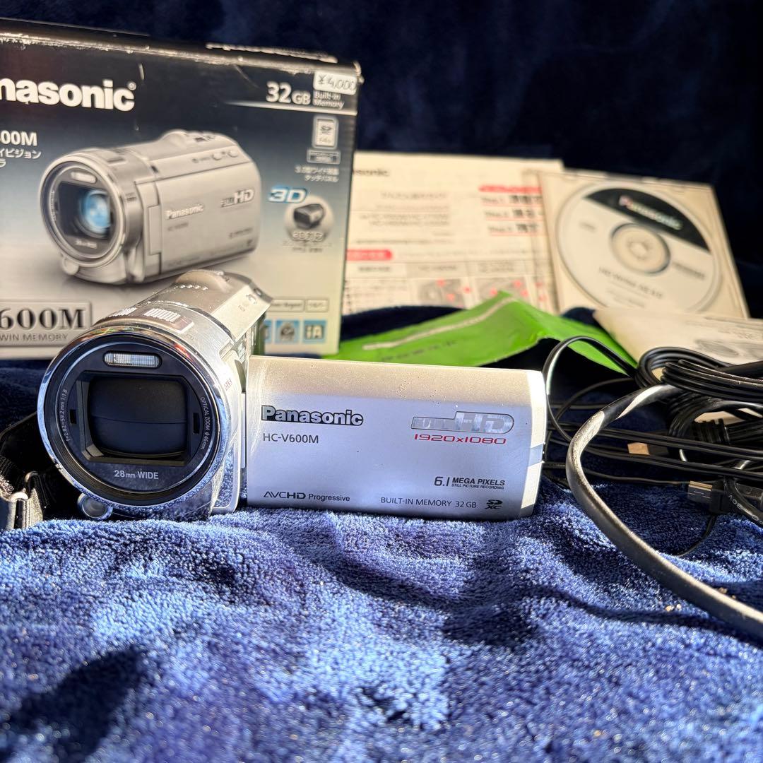 【SD付】Panasonic HC-V600M ビデオカメラ フルHD 箱付き