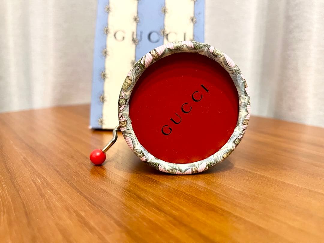 ヒグチユウコ　GUCCI オルゴール　アメリのテーマ　③