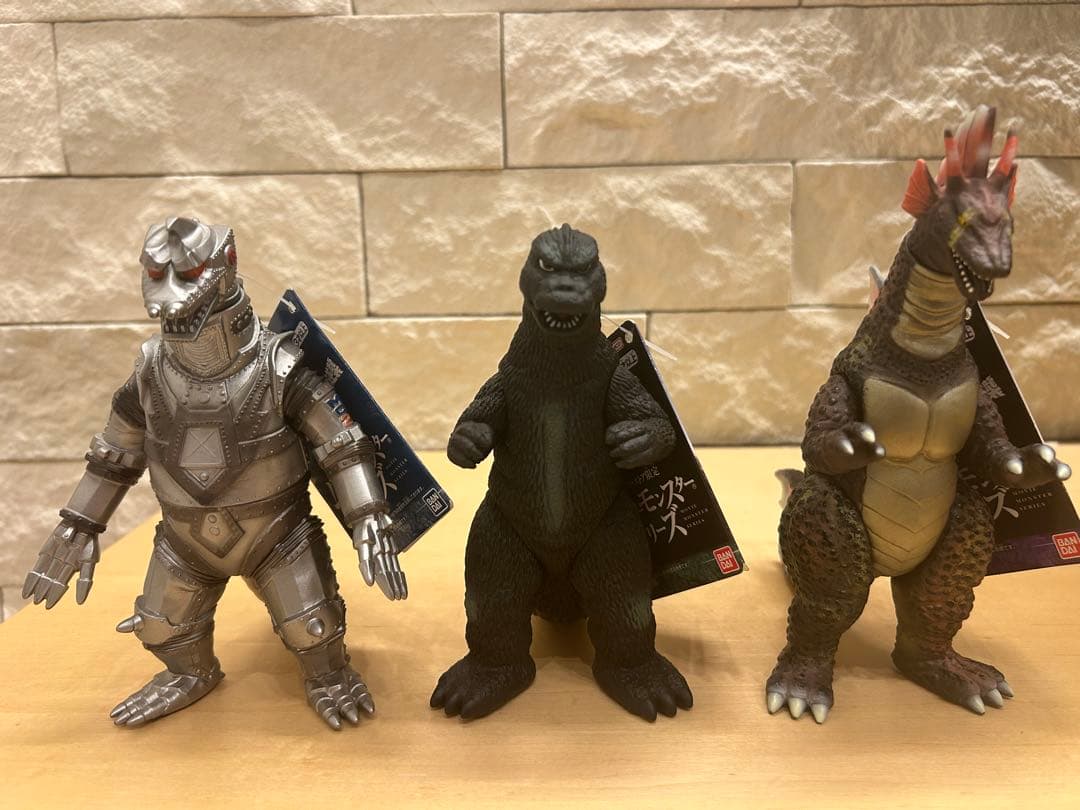 ソフビ　ゴジラ1975 メカゴジラの逆襲　チタノザウルス　３体セット