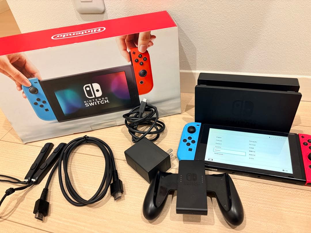 Nintendo Switch 本体 付属品・ケーブル・SDカード付