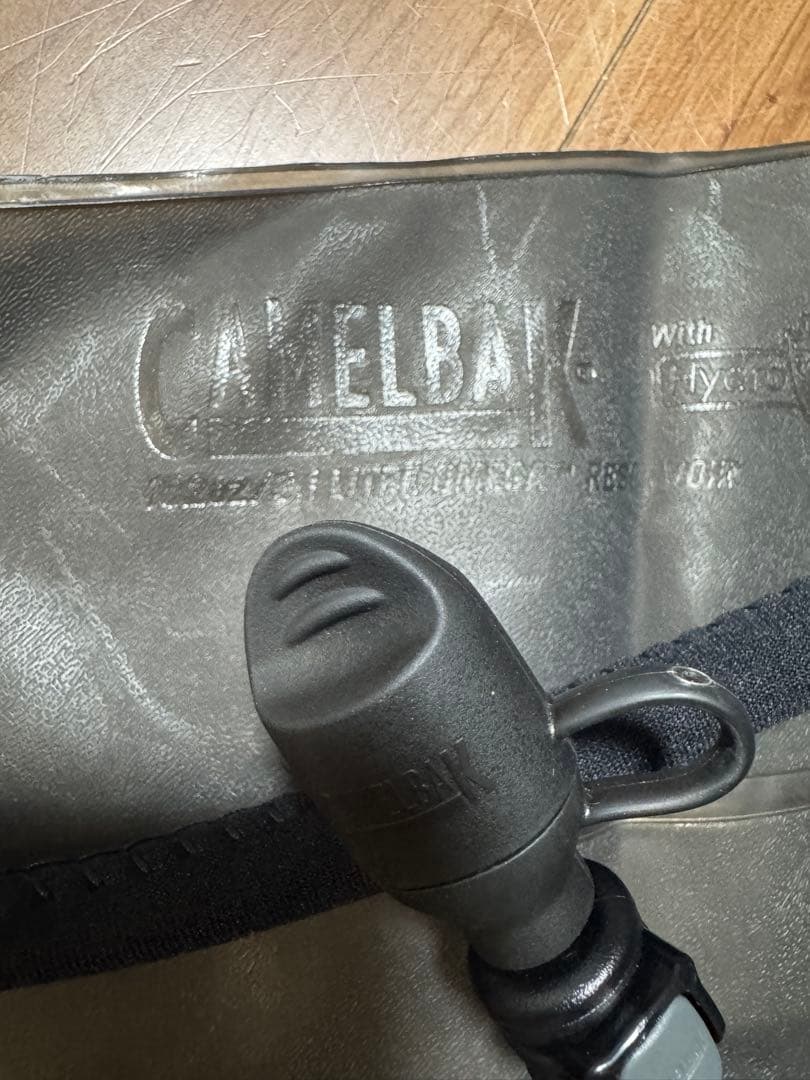 used 米軍放出品 CAMELBAK製 キャメルバック 黒 ハイドレーション
