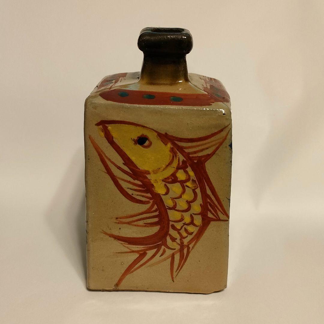 小橋川 仁王窯 赤絵 角瓶 一輪挿し