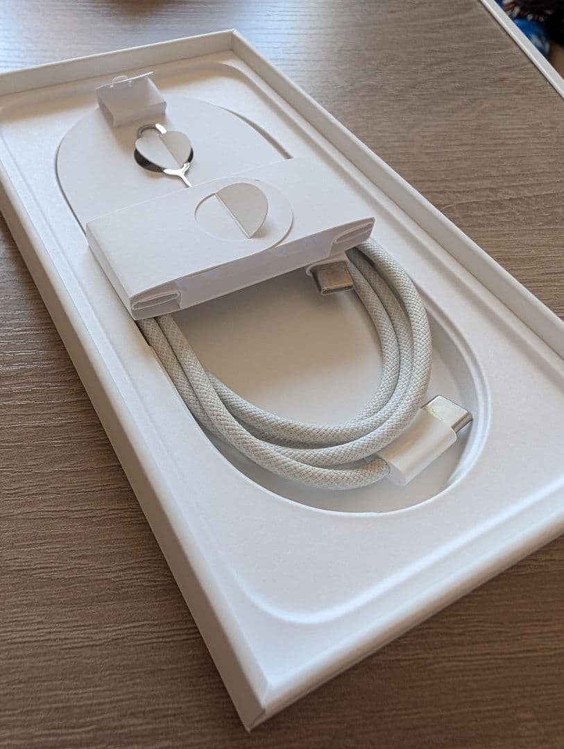 Apple Iphone 16e 256gb ブラック