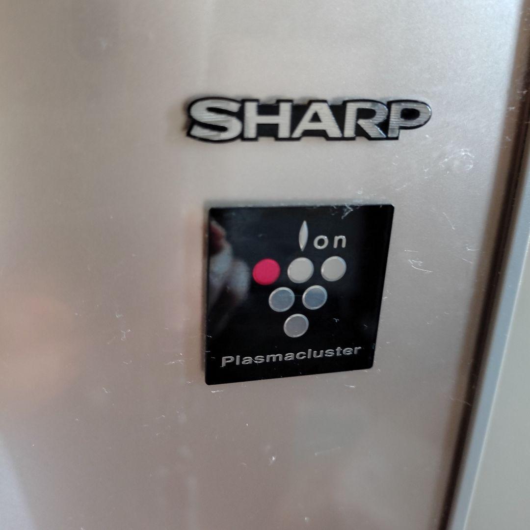 SHARPシルバー冷蔵庫 上段冷蔵室 引き出し式冷凍室