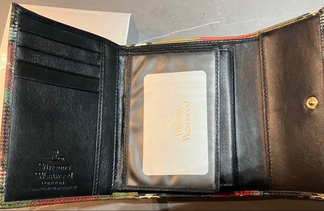 ヴィヴィアンウエストウッド　三つ折り財布　ダービーチェック