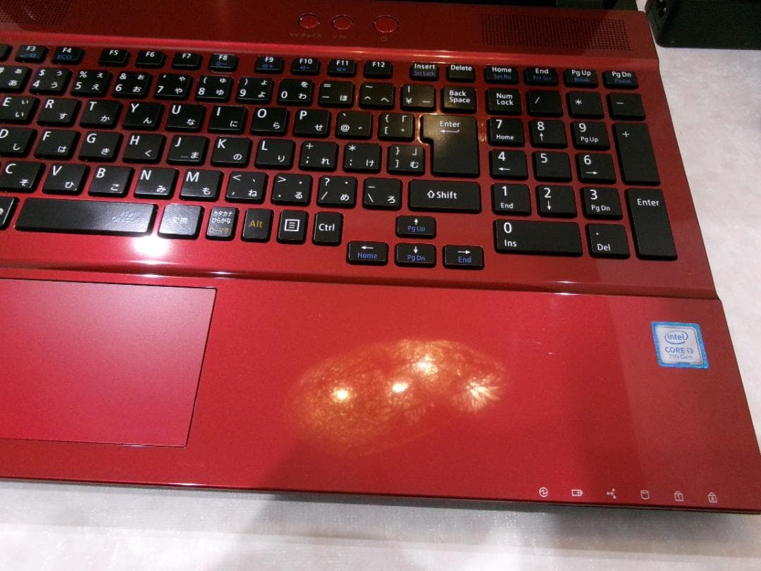 NEC LAVIE NS350/G　新品SSD搭載/i3/メモリ8GB