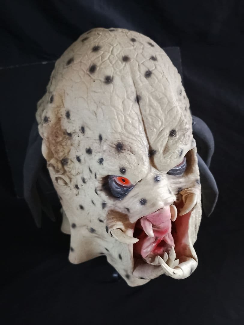 ★未使用 プレデター コスプレ マスク エイリアン ハロウィン イベントに！