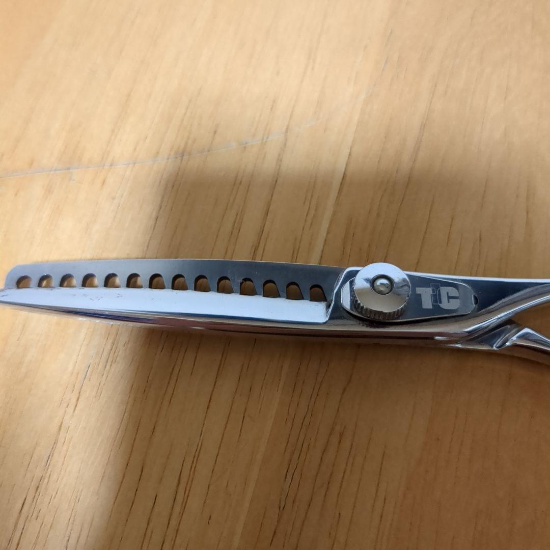 有名ブランド・TiCセニング５０%・