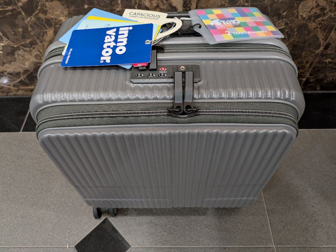 (開封済・未使用)イノベーター 　INV20　33L スティールグレー