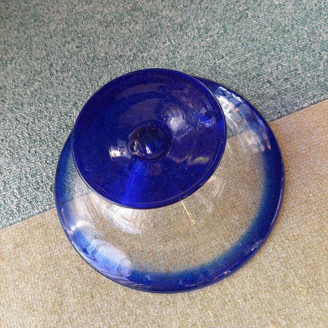 アンティーク　青いガラス製皿　フル一ツ皿　飾り