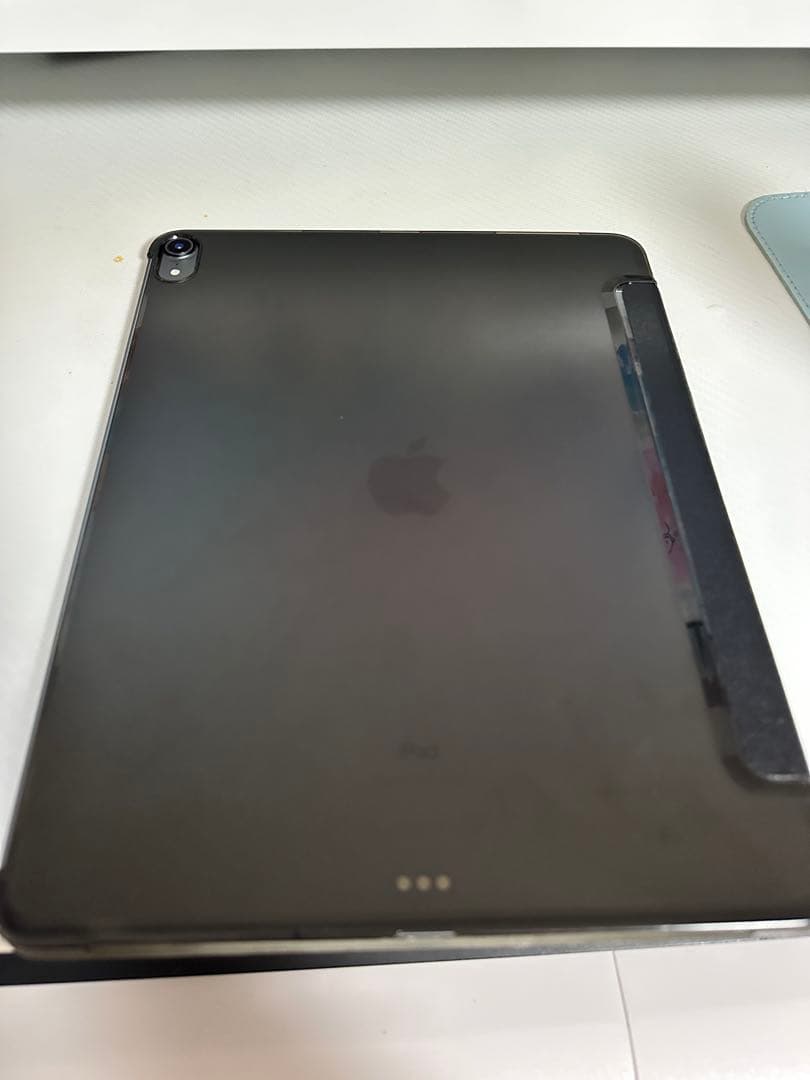 iPad Pro 12.9インチ(第3世代)