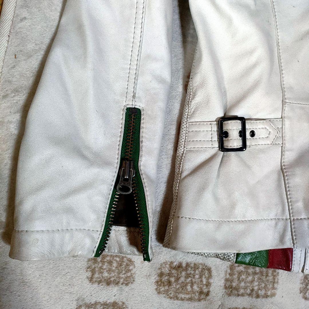 イタリアカラー　ホワイトレザージャケット　本革