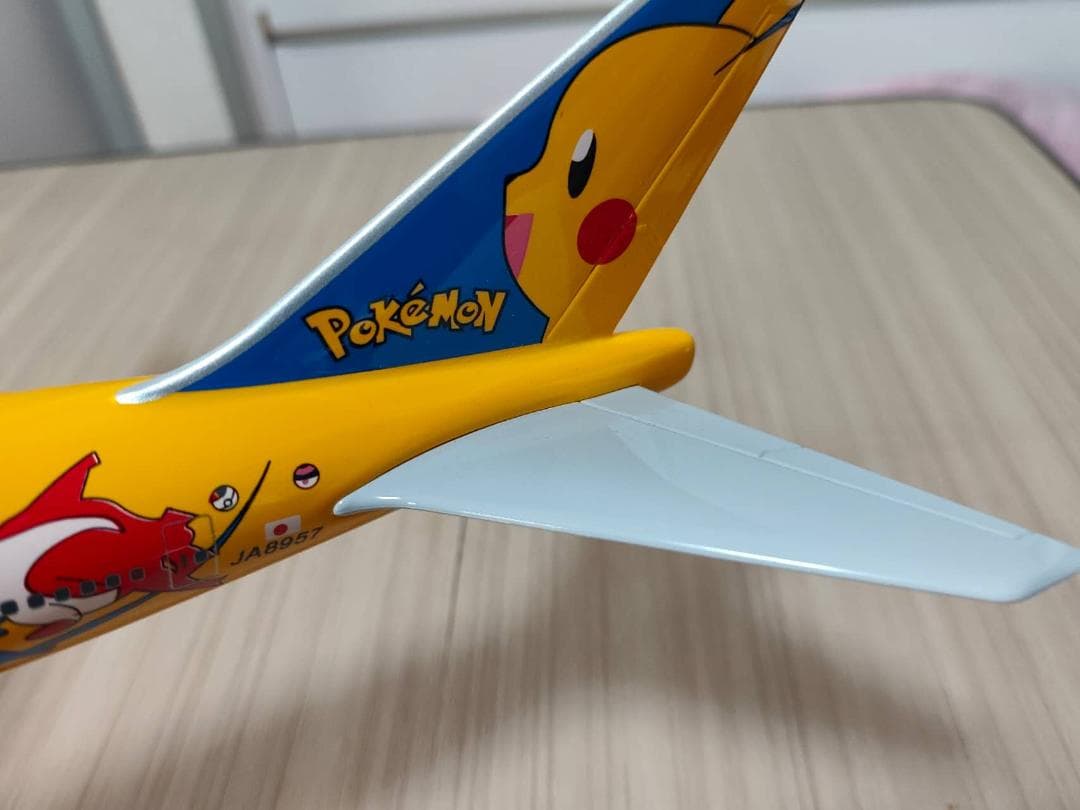 中古品　飛行機模型　ANA　全長約47cm　ボーイング　B747　スタンド付