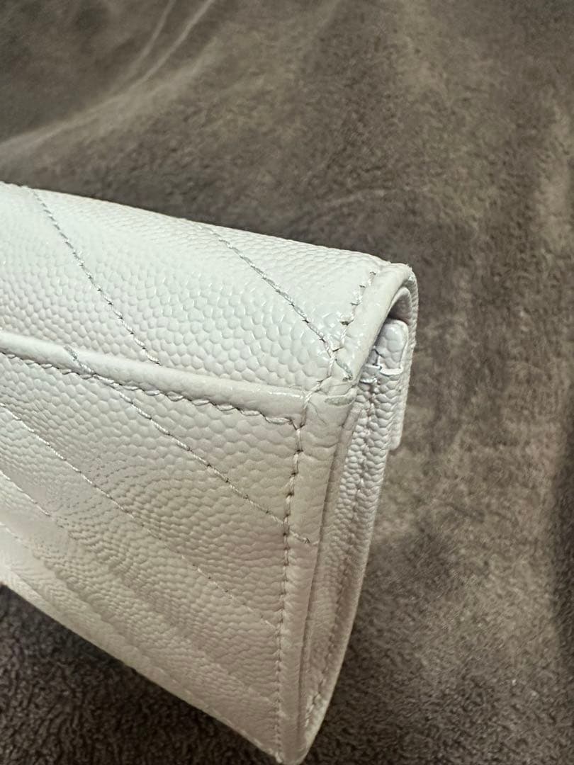 Yves Saint Laurent 財布