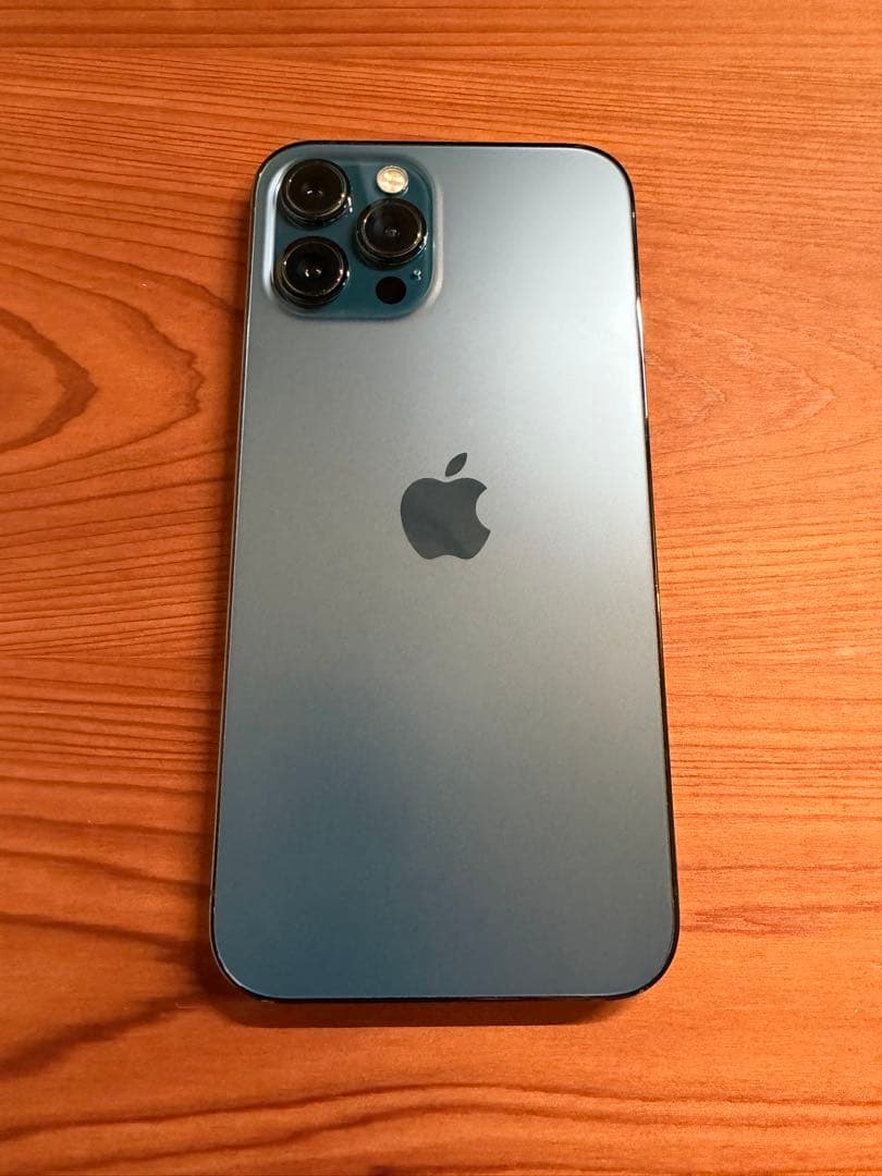iPhone 12 Pro Max 256GB (正規店バッテリー交換済み)