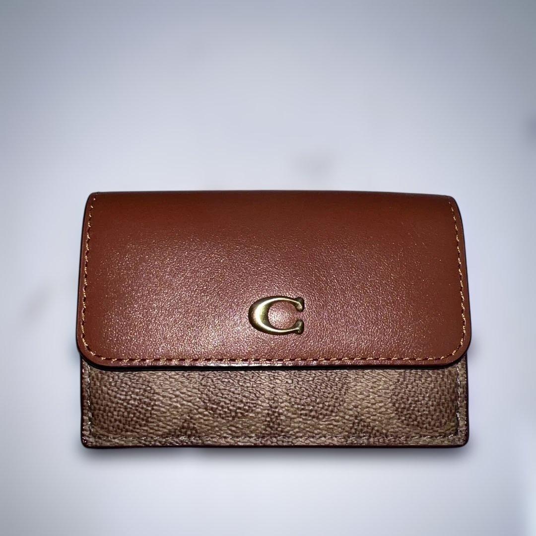coach コーチ　未使用　折財布　シグネチャー　財布　ケース　カード