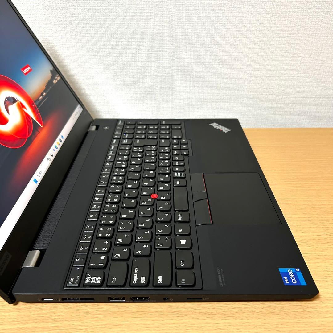 Lenovo ThinkPad P15s Gen2 i7 16GB 第11世代