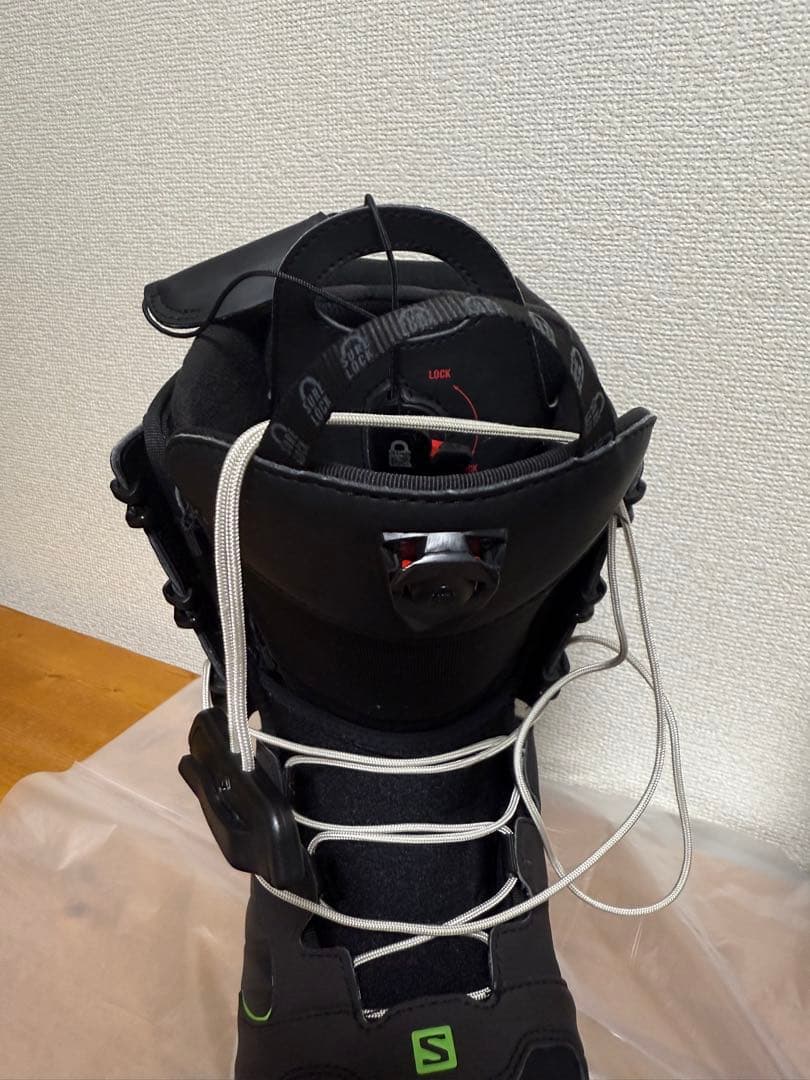値下げ中！【 SALOMON、スノーボード用ブーツ 】