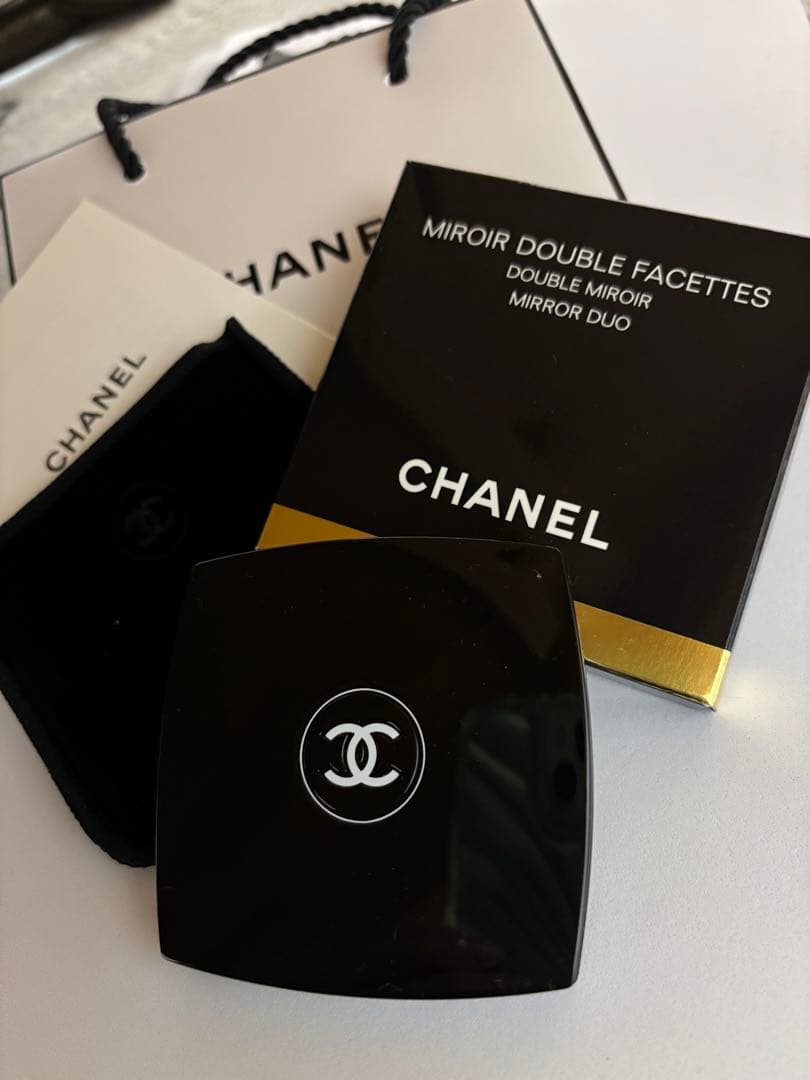CHANEL ミラー ミロワールドウーブルファセット 新品