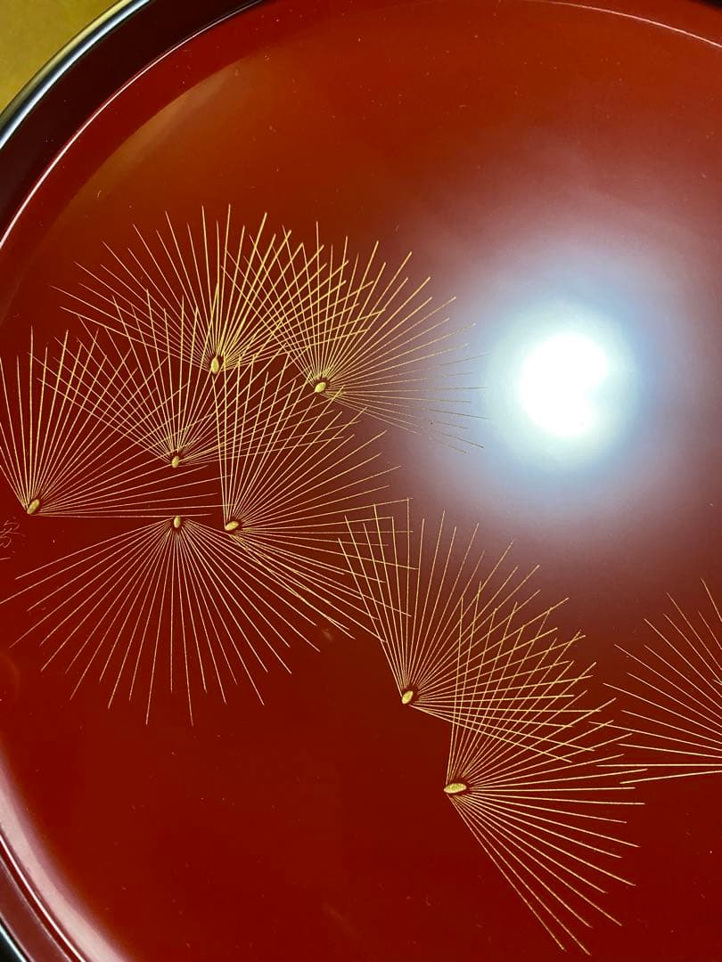 輪島塗　沈金　松紋　丸盆