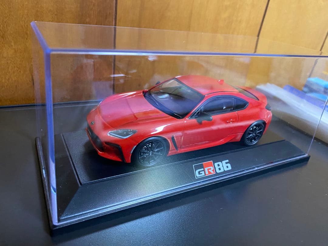 1/30トヨタカラーサンプル　GR86 ミニカー