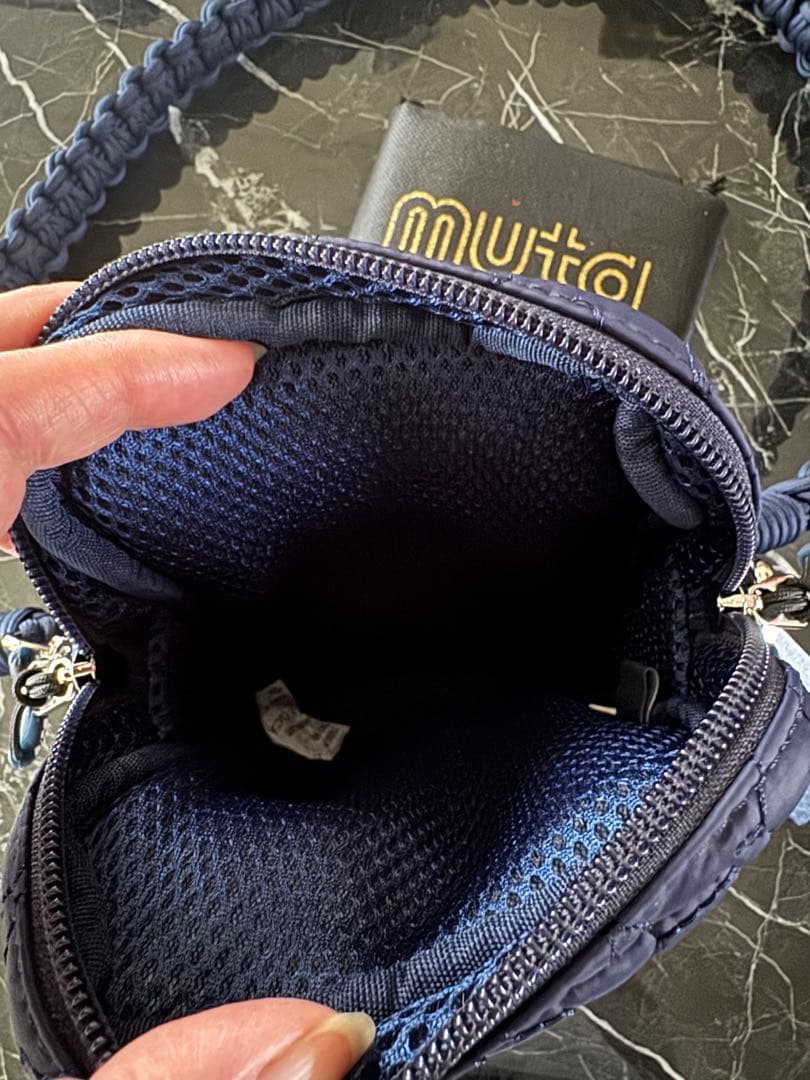 新品タグ付き　muta ムータマリン ショルダーバッグ