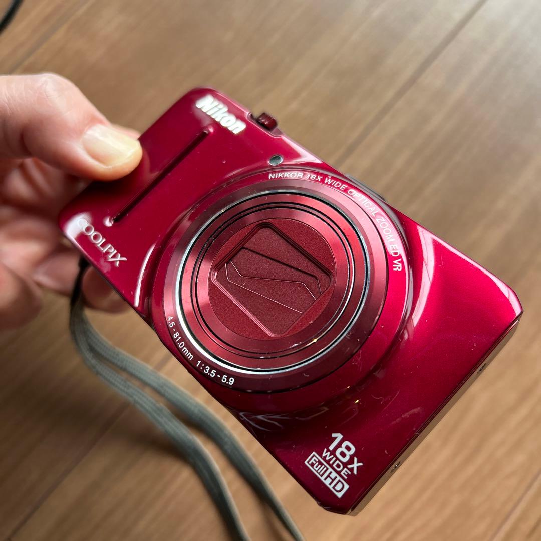 Nikon COOLPIX レッド 18倍ズーム
