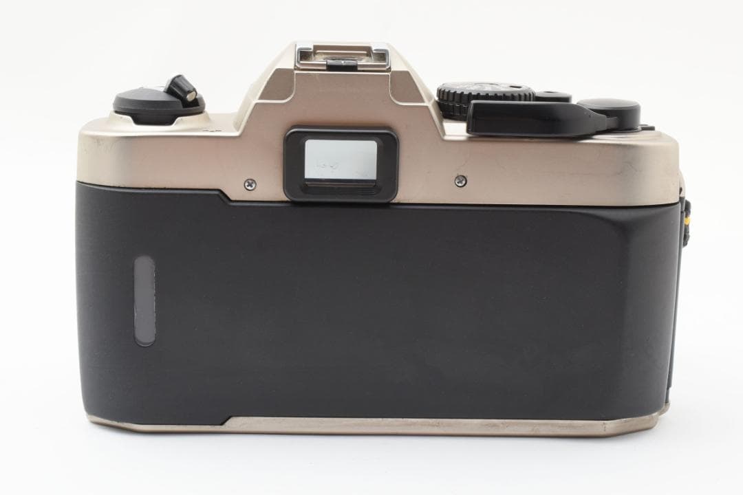 美品 ニコン FM-10　説明書付き　フィルムカメラ　モルト新品交換済 C969