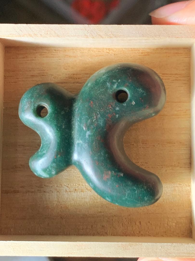 古墳期　出土　出雲石勾玉　碧玉　縄文時代　弥生　石器　土器　翡翠勾玉　根付　勾玉