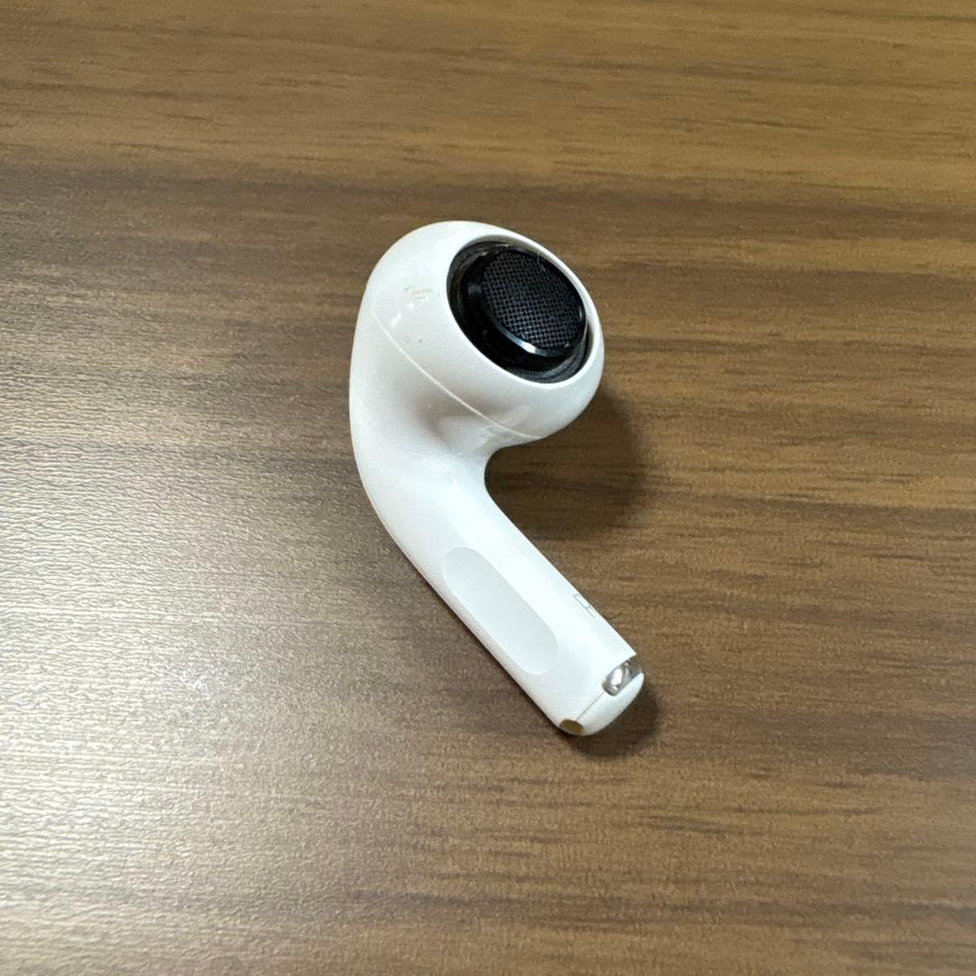 AirPods pro 第二世代　apple